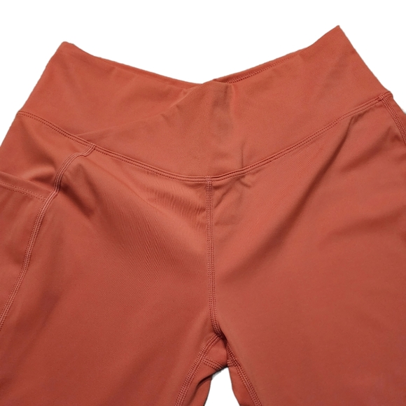 Leggings Crossover High Waisted Design With Side Pocket Sz Large 10 NWT - Picture 9 of 13